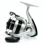 Haspelrull DAIWA Sweepfire E 2500C